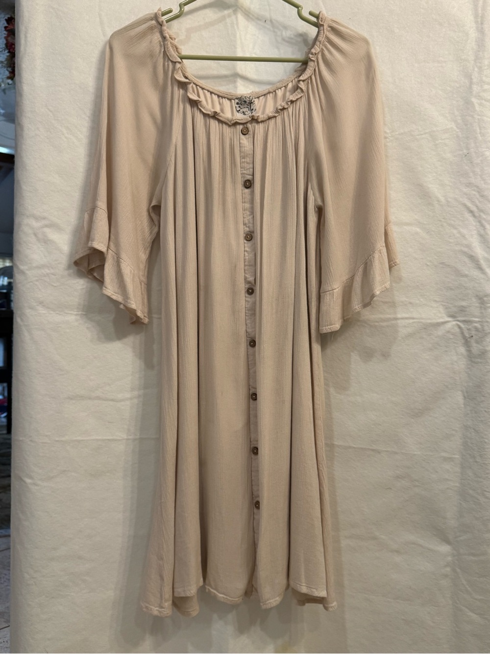 Naïf Light Taupe boho Button-Front bell quarter sleeve Women’s Dress Size Lg